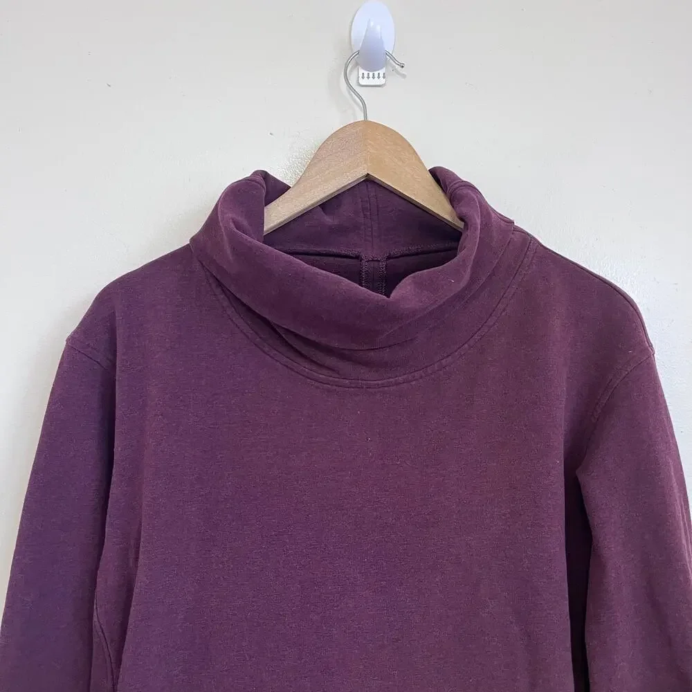 Lululemon Womens Thick Warm Pullover Sweatshirt Size 8 Burgundy‎ Oversized Cozy